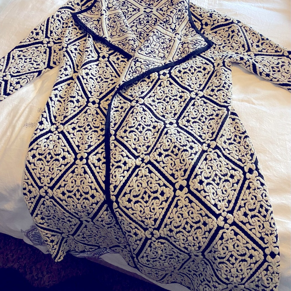 Beautiful knee length dress pea coat